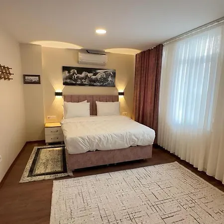 Albatros Backyard Aparthotel Istanbul