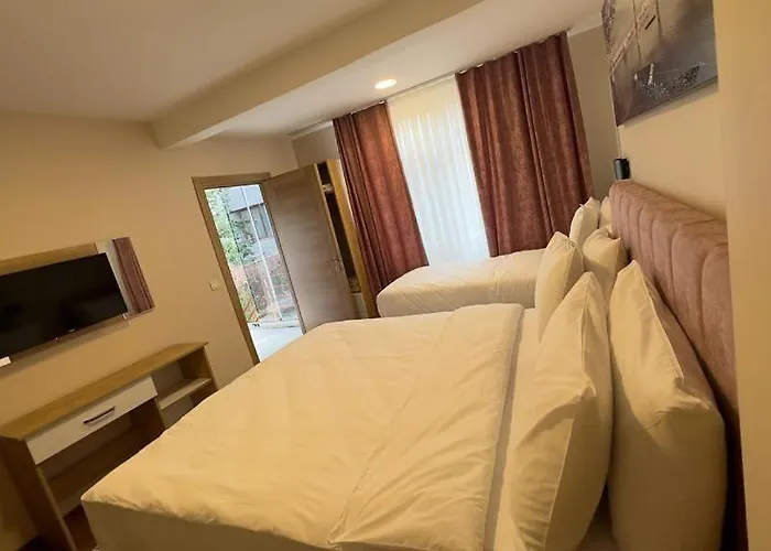 Albatros Backyard Apart Otel